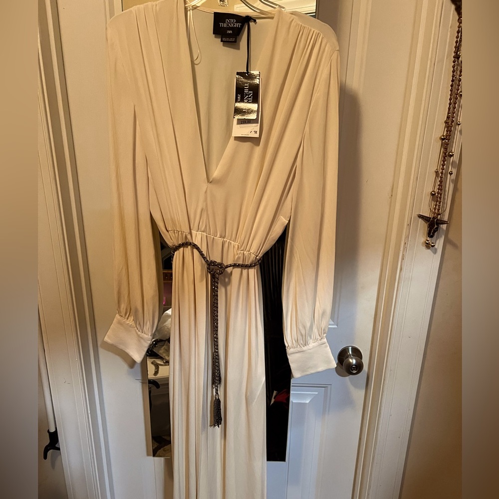 ZARA INTO THE NIGHT LARGE CREAM EVENING DRESS WITH BELT